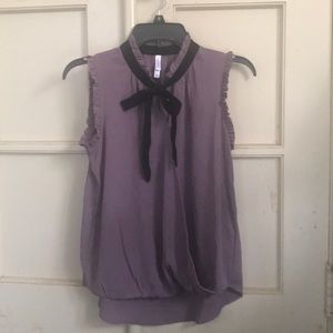 Sleeveless blouse